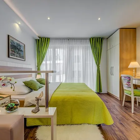 Room&Studio Apartment Just Enjoy Split Exterior foto