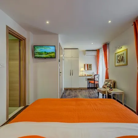 Room&Studio Apartment Just Enjoy Split Exterior foto