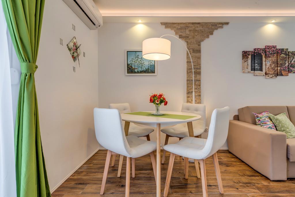 Room&studio Just Enjoy Apartment Split