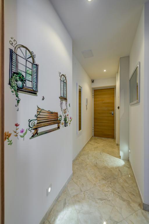 Room&studio Just Enjoy * Spalato